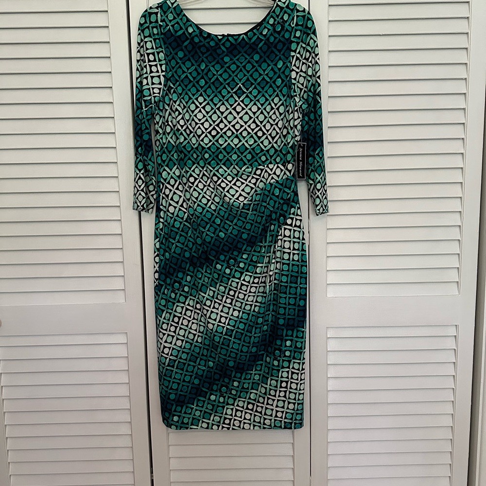 Jessica Howard Green Sheath Dress 3/4 Sleeve Scoop Neck